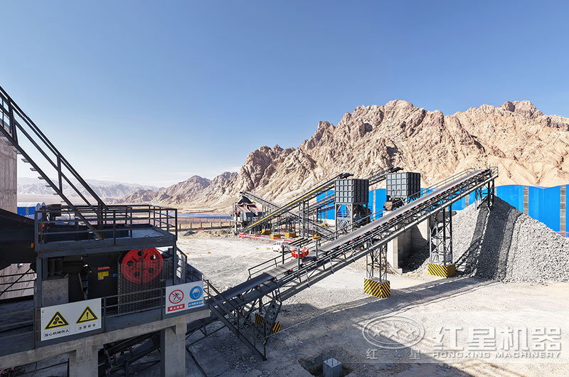 CJ系列歐版顎式破碎機工作現場圖片